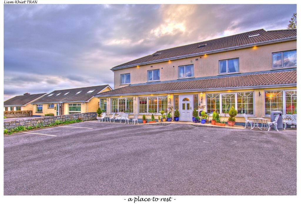 Teach Na Coiribe B&B Castlegar Extérieur photo